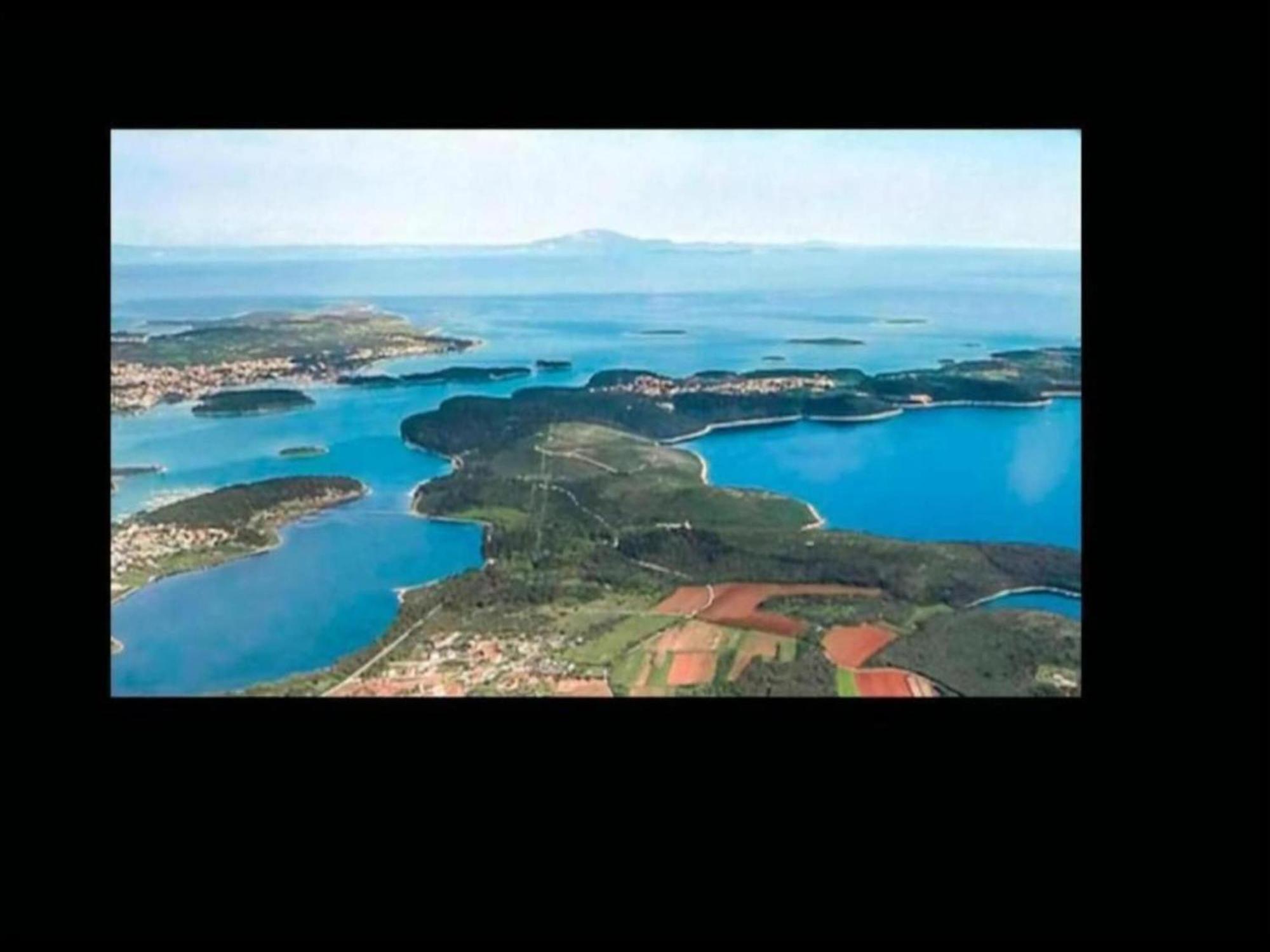 Lovely Holiday Home In Policnik With Private Pool Eksteriør bilde